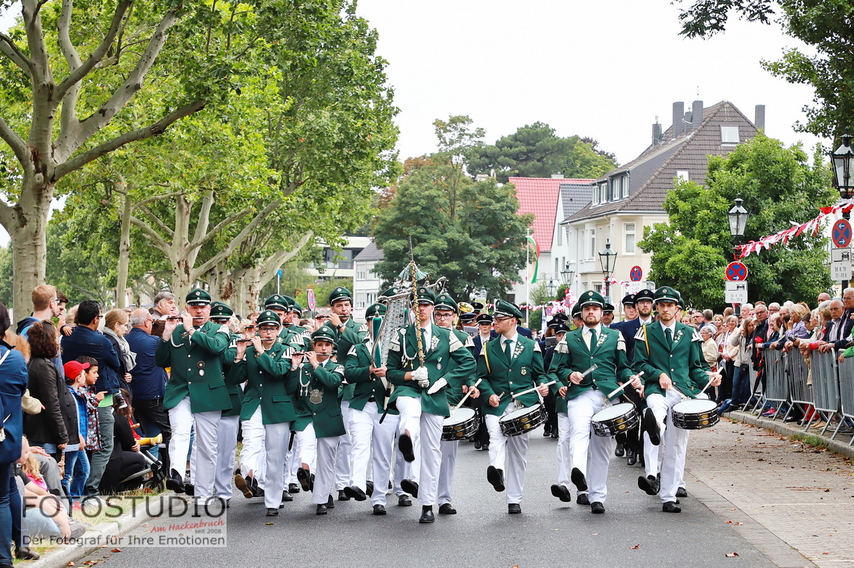 Verein03_08_C
